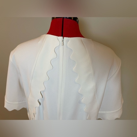 The Chloe‎ ivory dress is 100% authentic retails for $1895. - Picture 5 of 14